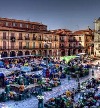 Plaza Mayor de León