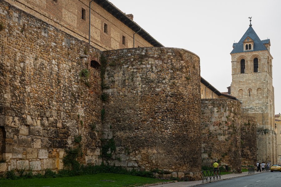 Detalle de la Muralla Romana de León